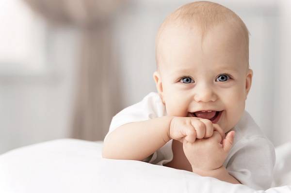 Tăng cường hệ miễn dịch cho bé trong những năm đầu đời