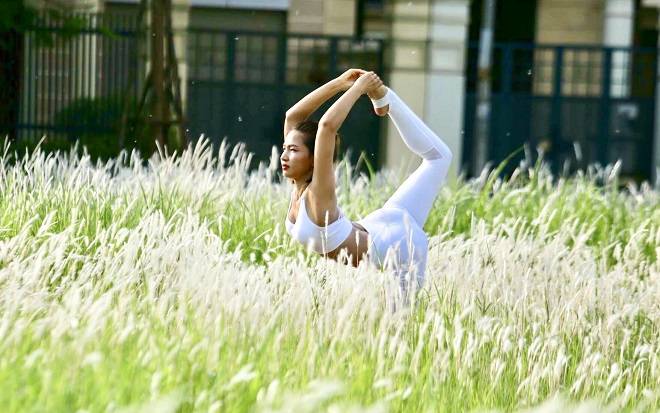 Yoga giúp nữ dược sĩ chiến thắng nhiều bệnh tật
