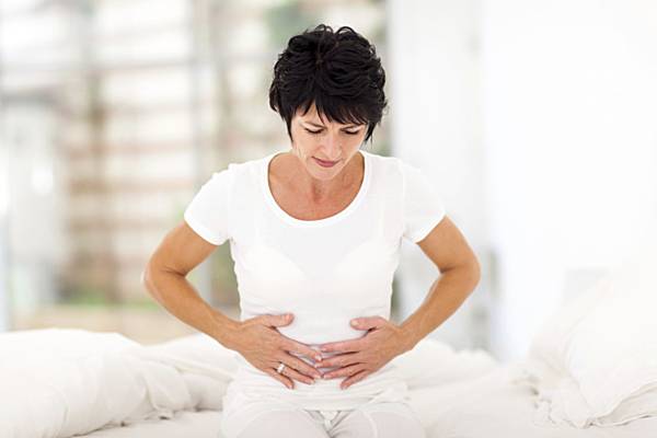 Mẹo giảm đau bụng khi tới kỳ 'đèn đỏ' ở phụ nữ tiền mãn kinh