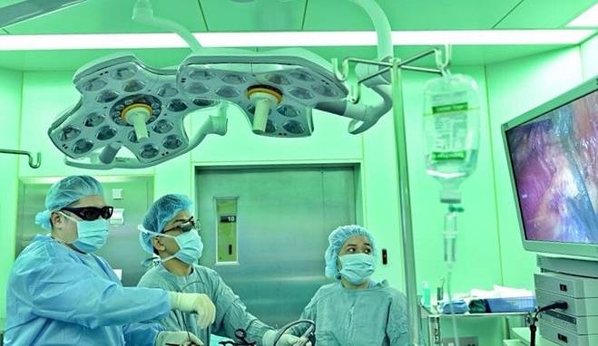 Phẫu thuật nội soi 3D chữa ung thư bàng quang